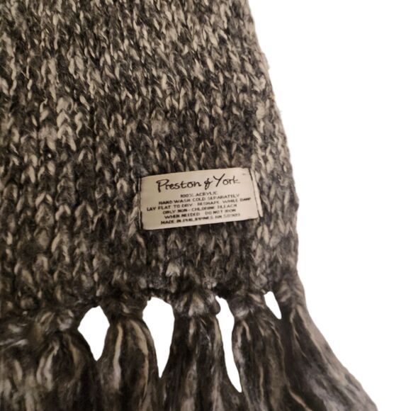 Super Soft Preston & York Woven Scarf, 100% Acrylic, Heathered Gray, 70" L - Picture 2 of 2